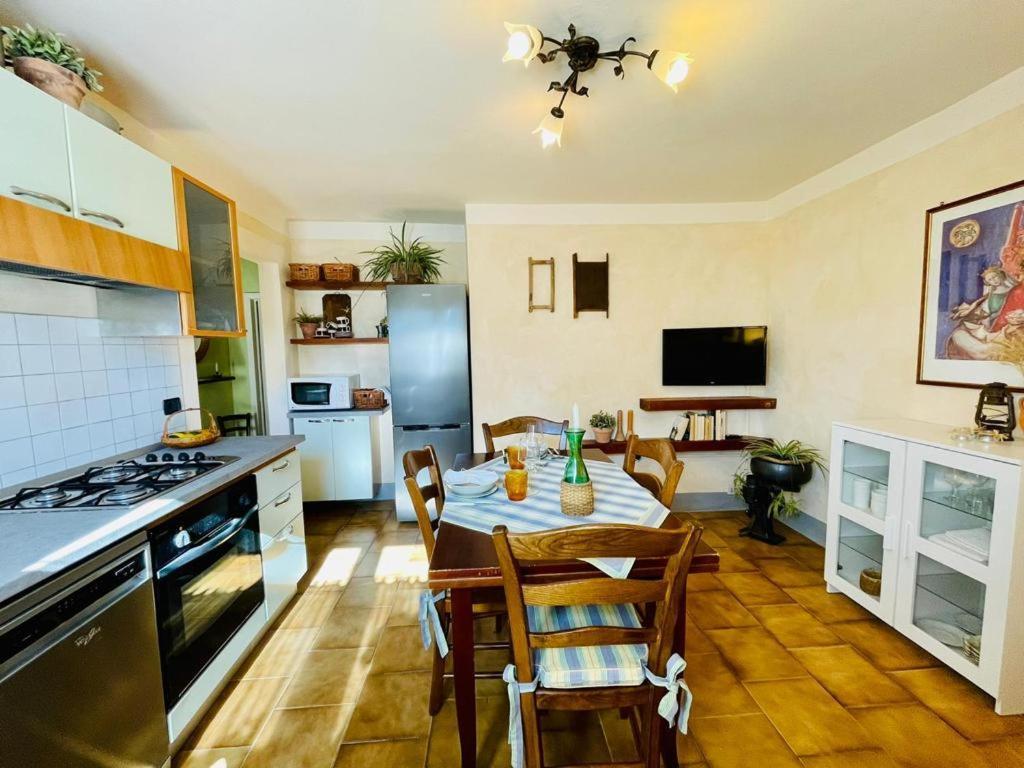 Casa Vacanze "La Farfalla" Apartment Cusignano Room photo